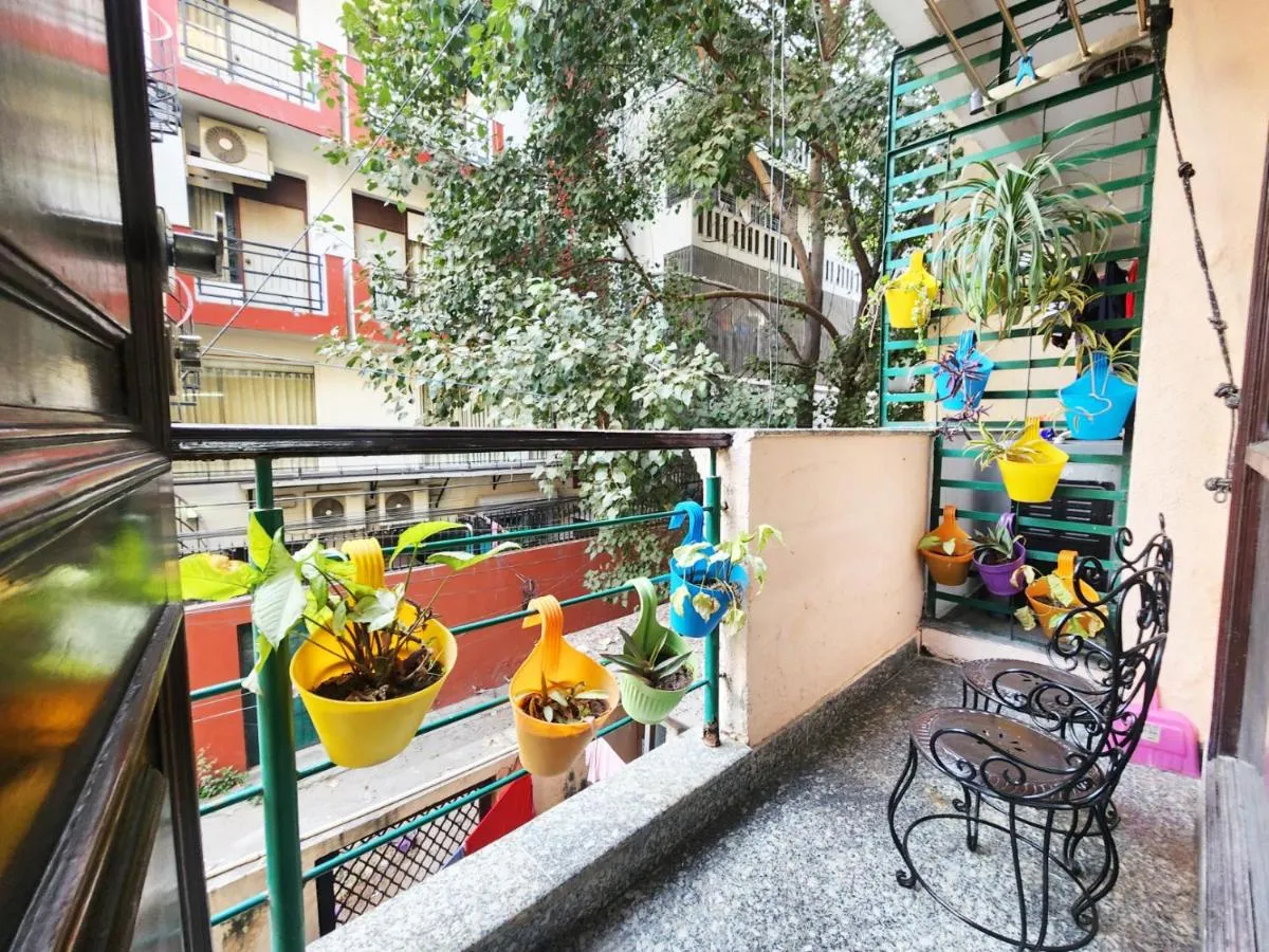 Image 5 of Spacious 1BHK Prime Location with 2 restrooms 5