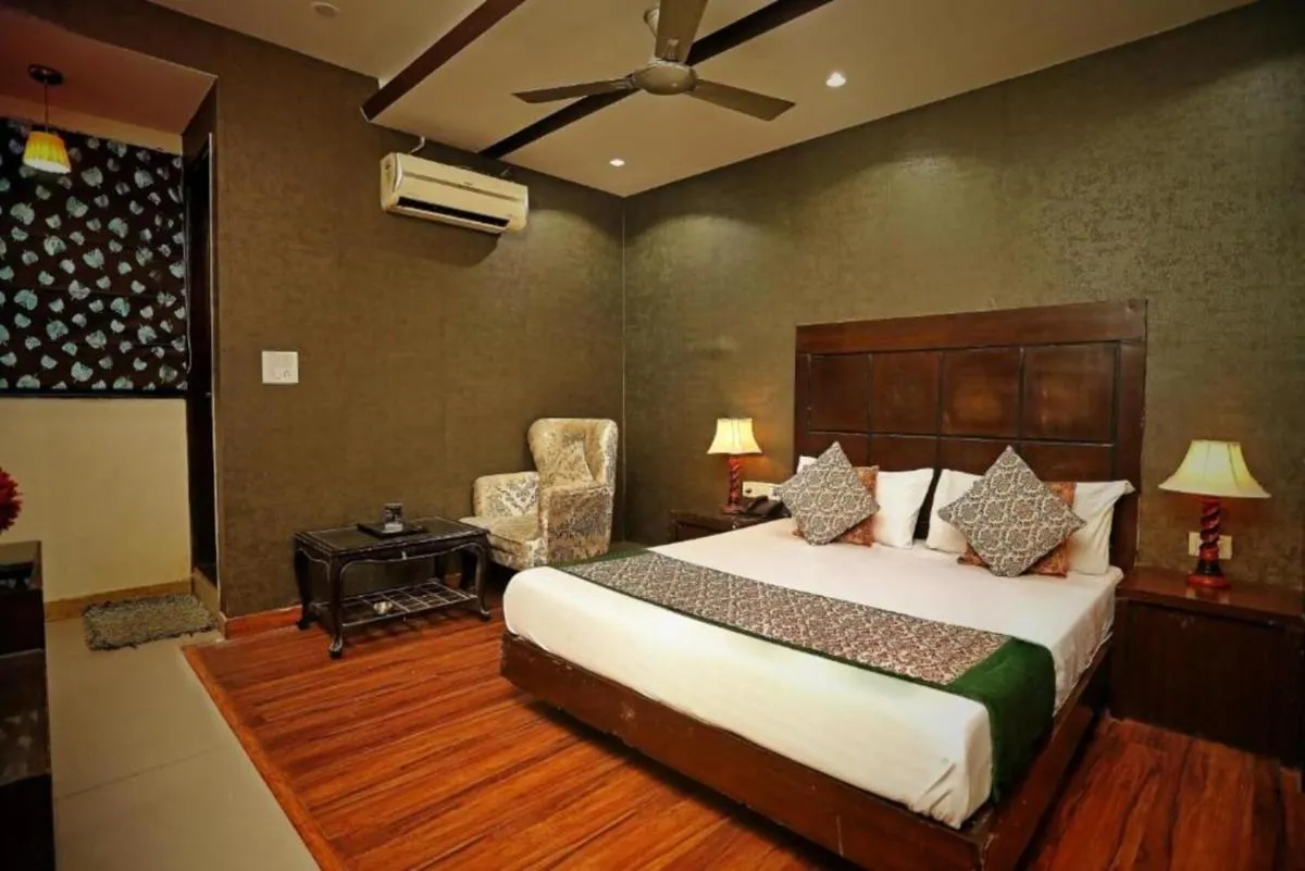 Image 1 of Staybook Hotel Aira New Delhi Railway Station Paharganj