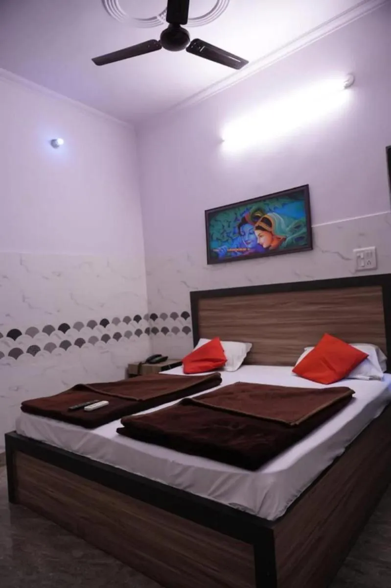 Image 3 of Surya In – Near Nizamuddin Railway Station