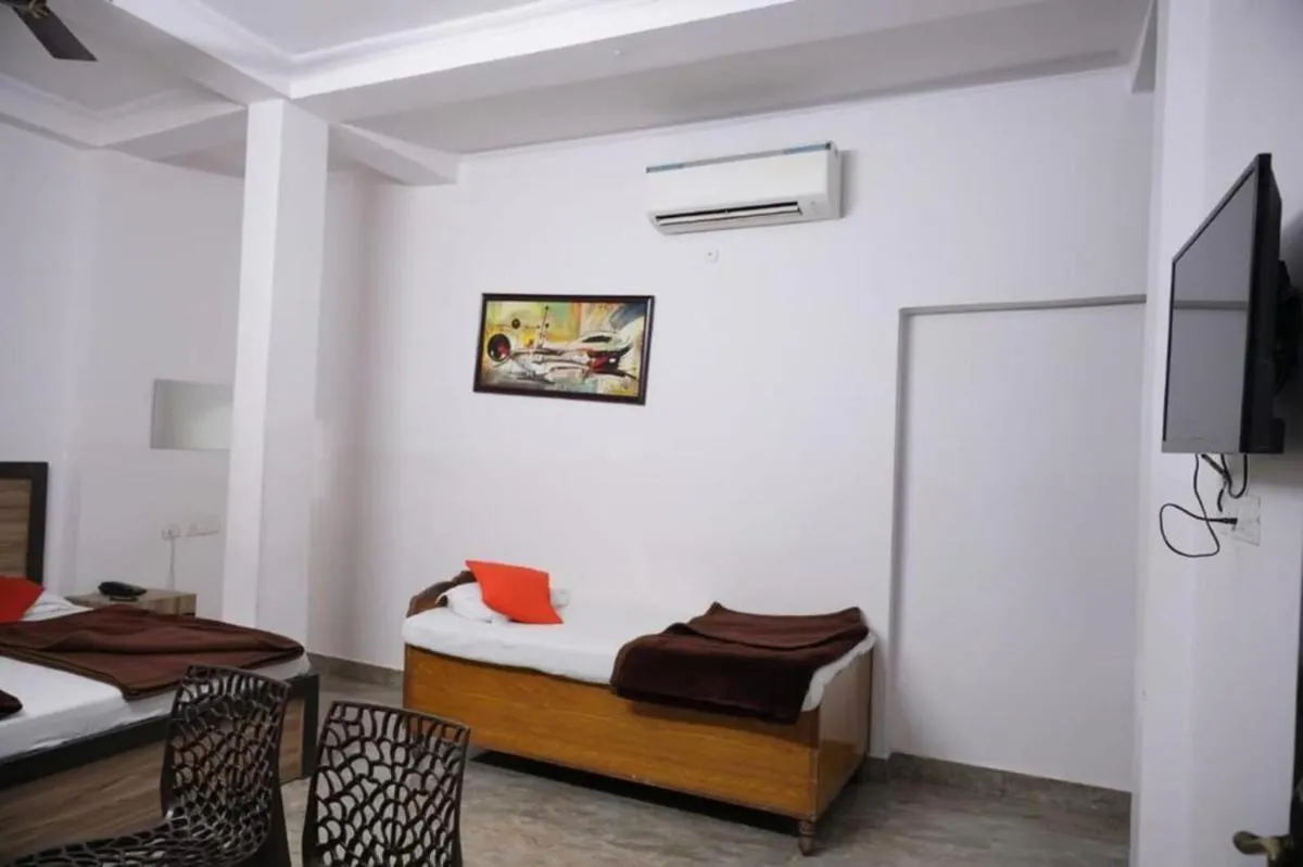 Image 1 of Surya In – Near Nizamuddin Railway Station