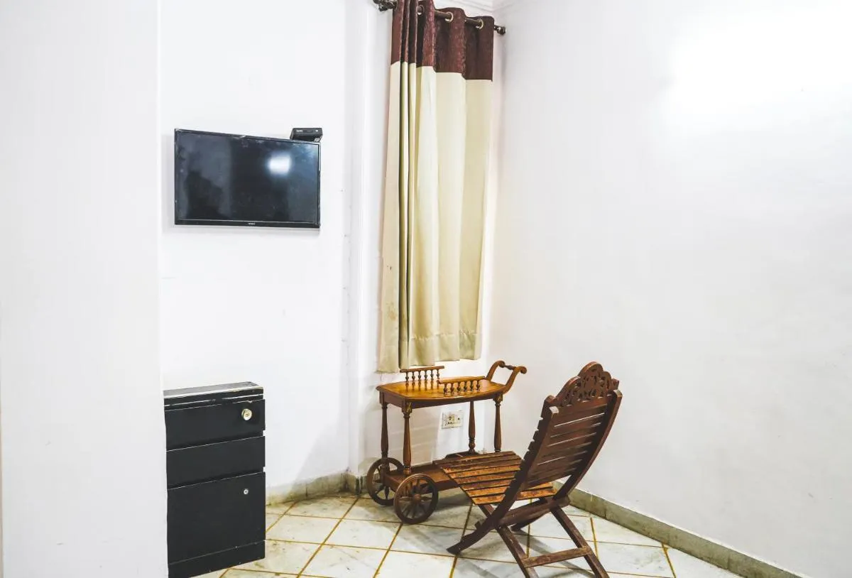 Image 2 of The Hotel Iconic