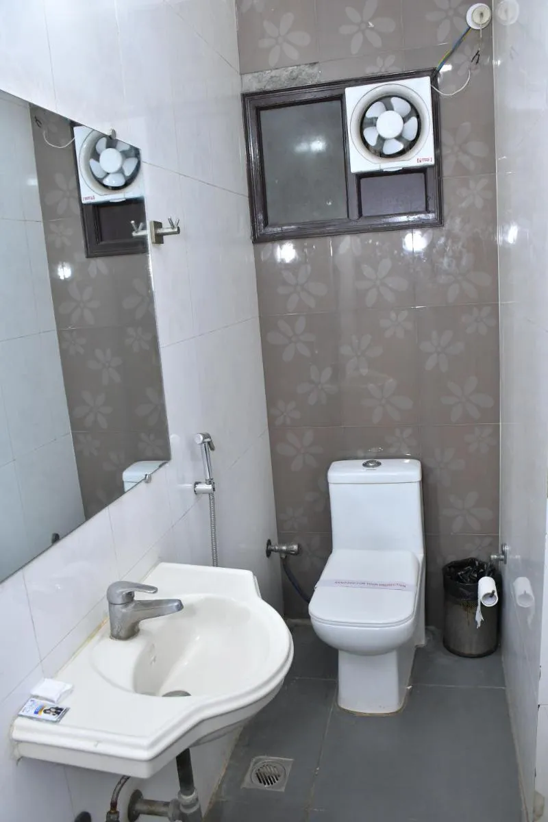 Image 2 of The Impress Hotel Near Delhi Airport