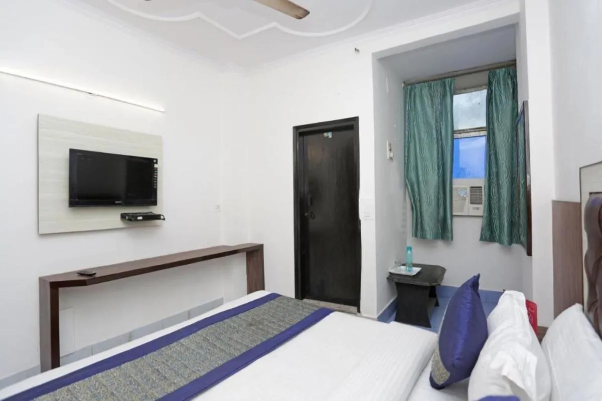 Image 1 of The PG Guest House By A1Rooms