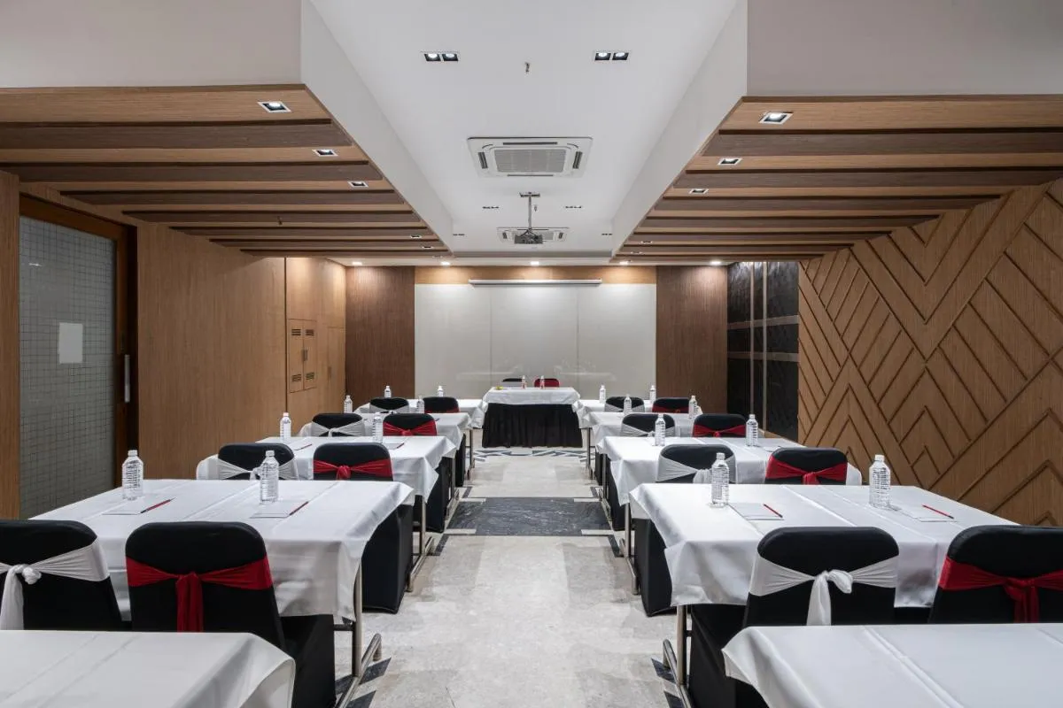 Image 6 of The Suncourt Hotel Yatri