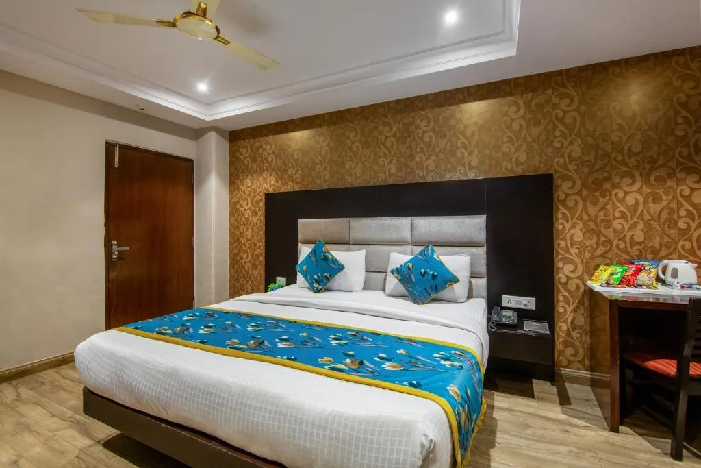 Image of The Waves Hotel