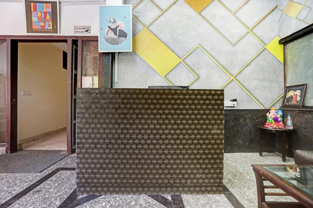 Image 4 of Townhouse Prakash continental Near Netaji Subhash Place Metro Station