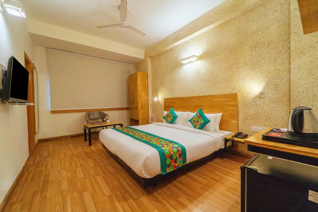 Image of Treebo Ace Luxe