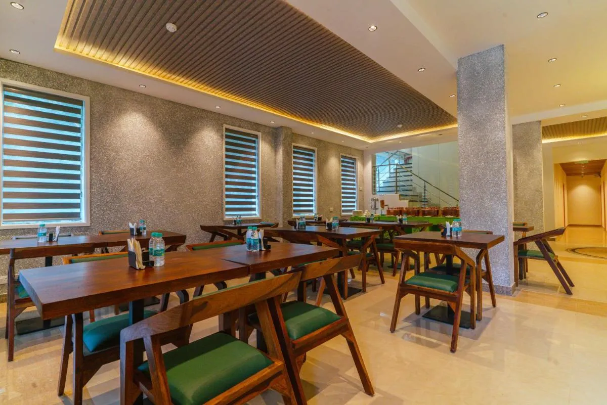 Image 3 of Treebo Ace Luxe