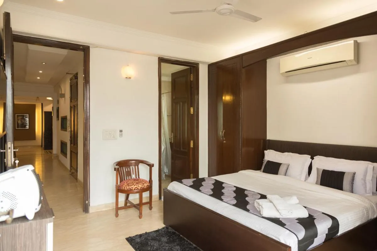 Image 1 of Under My Roof – Classic