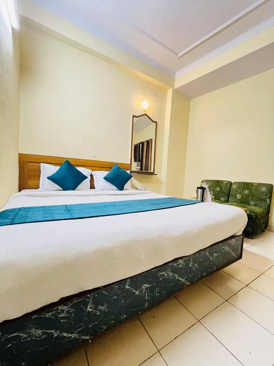 Image 3 of silvershine family hotel- new delhi