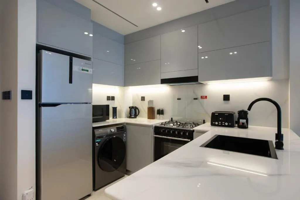 1bedroom Apartment With Burj Khalifa & Canal View - 3