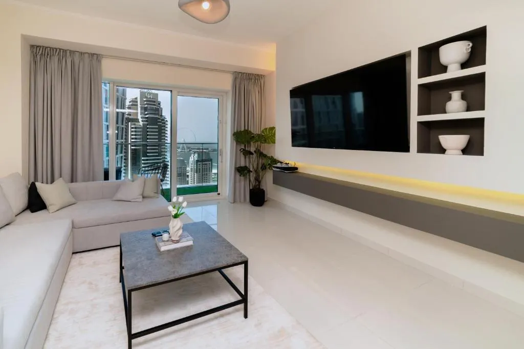 2BR in Marina with Dubai Ain, Marina & Sea View! - 2