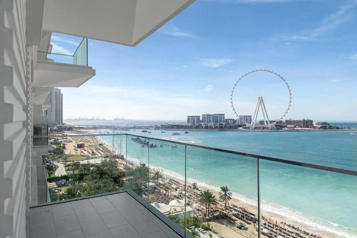 3Bed Private Beach – Belle vie à La Vie Dubai
