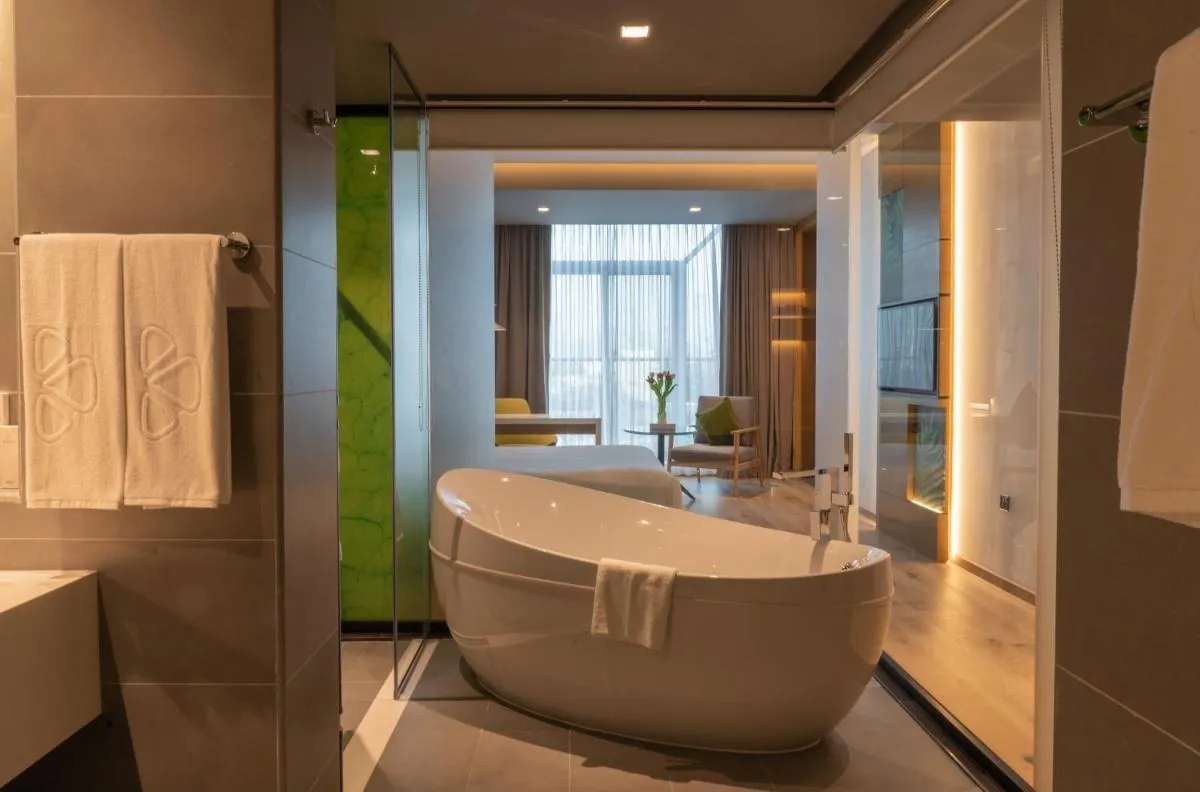 Al Khoory Courtyard Hotel - 3