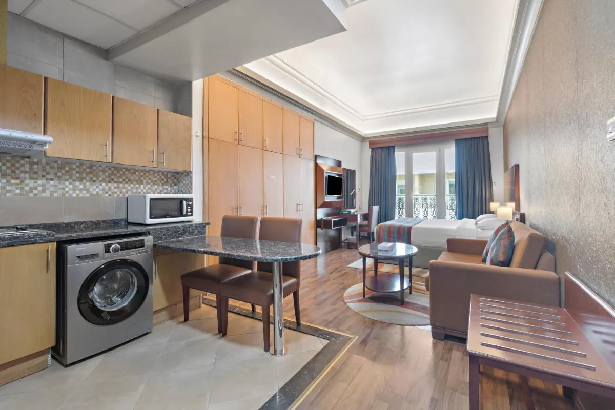 Al Khoory Hotel Apartments Al Barsha - 3