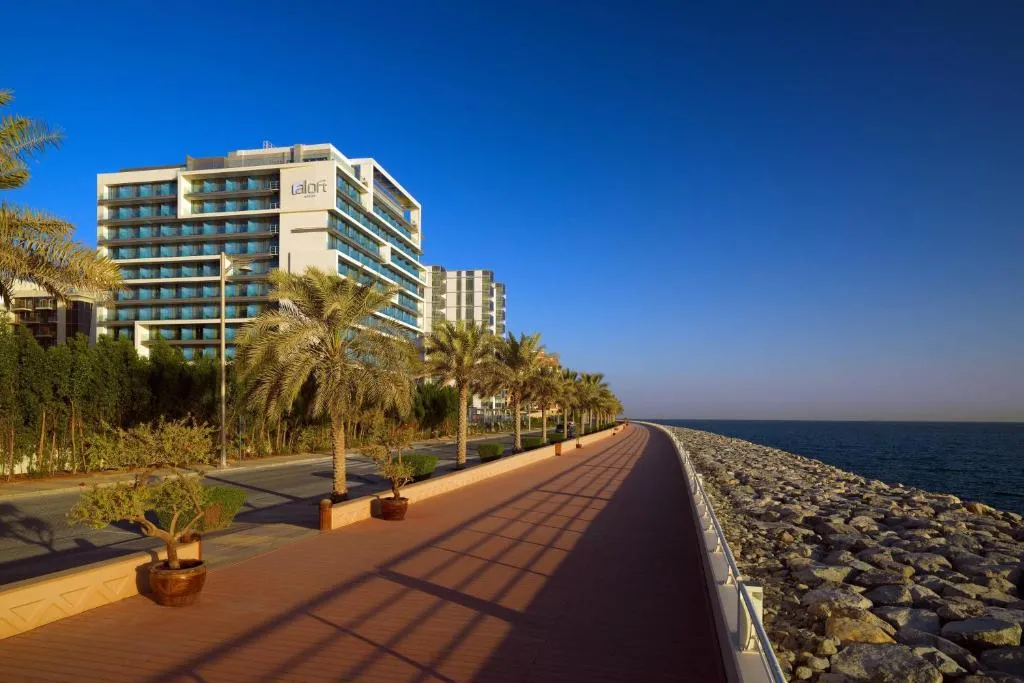 Aloft Palm Jumeirah - 3