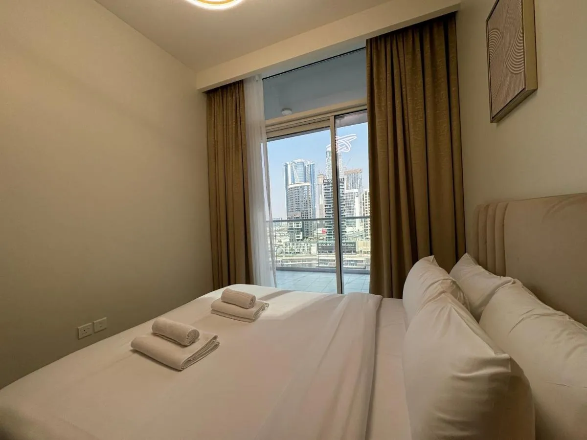 Ashri HH, Apt with Canal View - 2