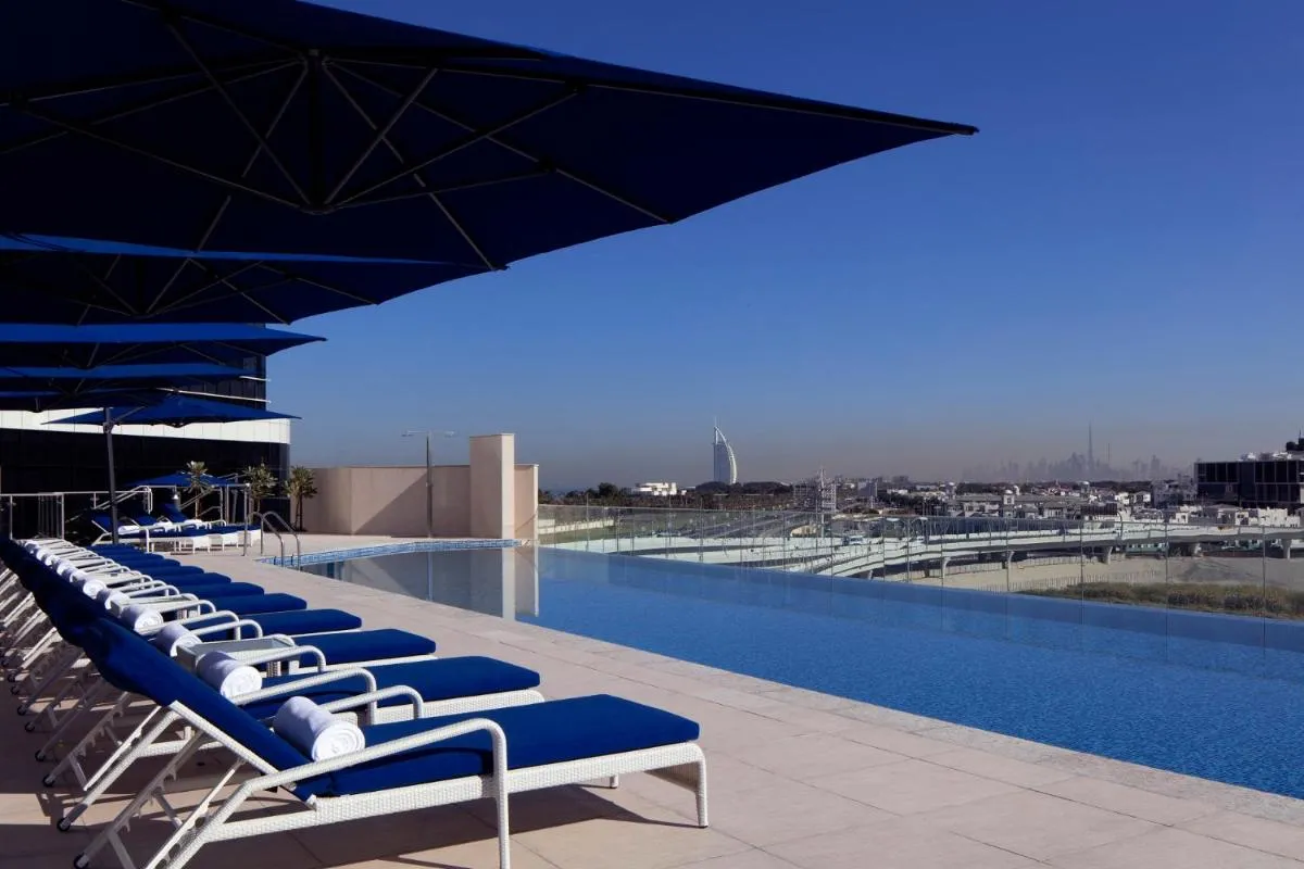 Avani Plus Palm View Dubai Hotel & Suites - 2