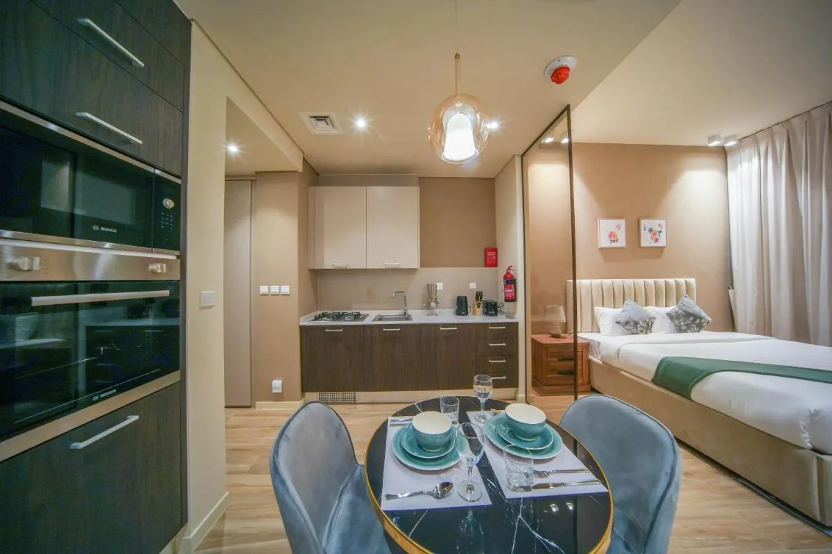 Big Modern Studio in Park View JVC - 2