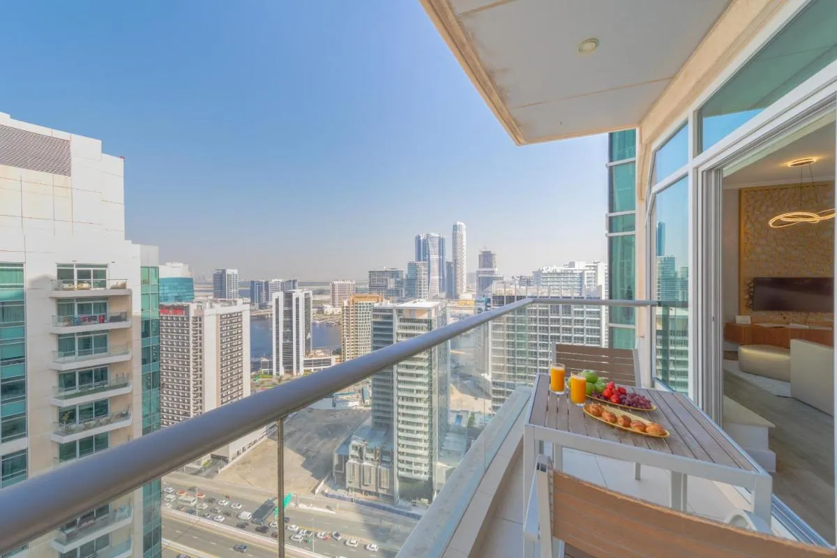 Boutique Living – Burj Views – Renovated - 2