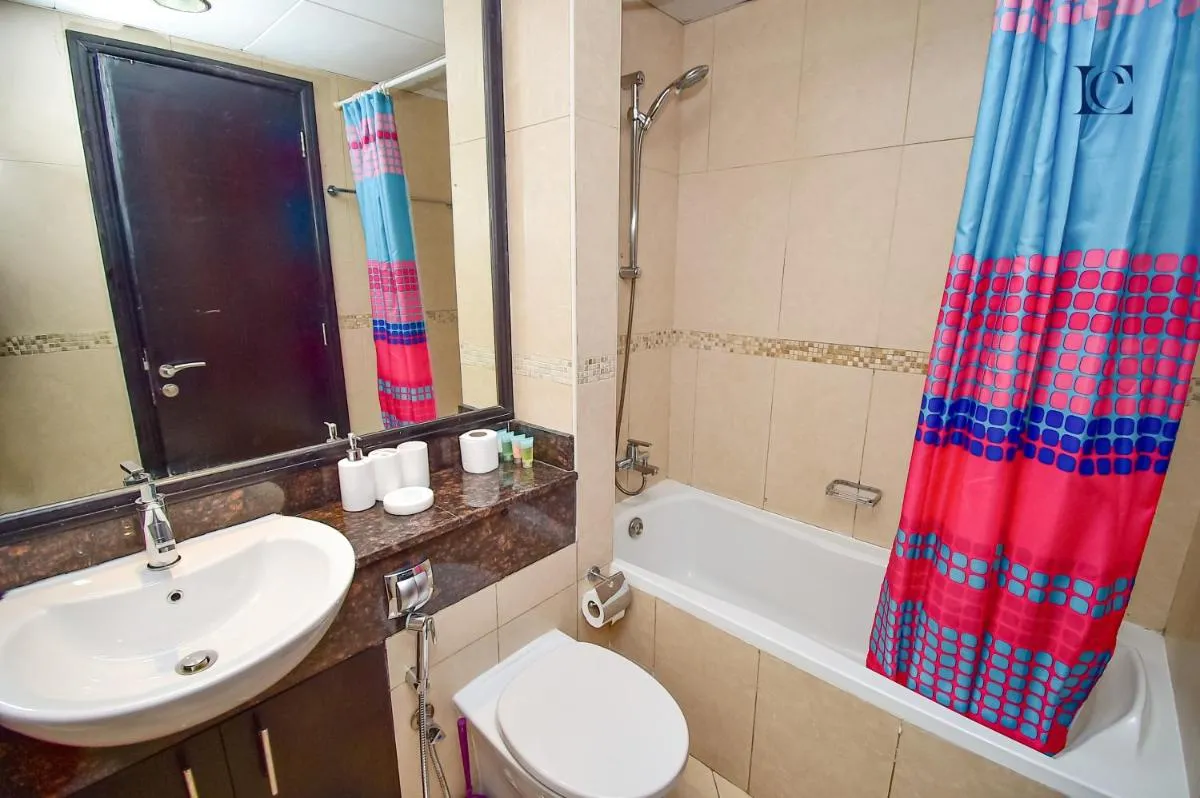 Brand New Studio Apt – Near JLT Metro – GLD - 3