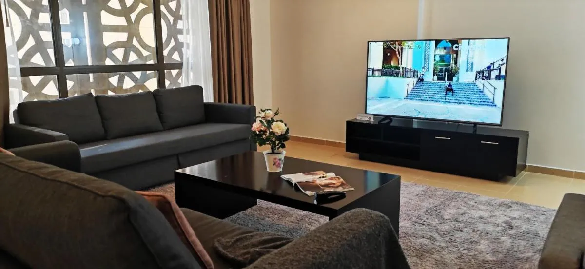 Brand new Spacious, Deluxe, 3BR on JBR walk Next to Beach & Tram by La Buena Vida Holiday Homes