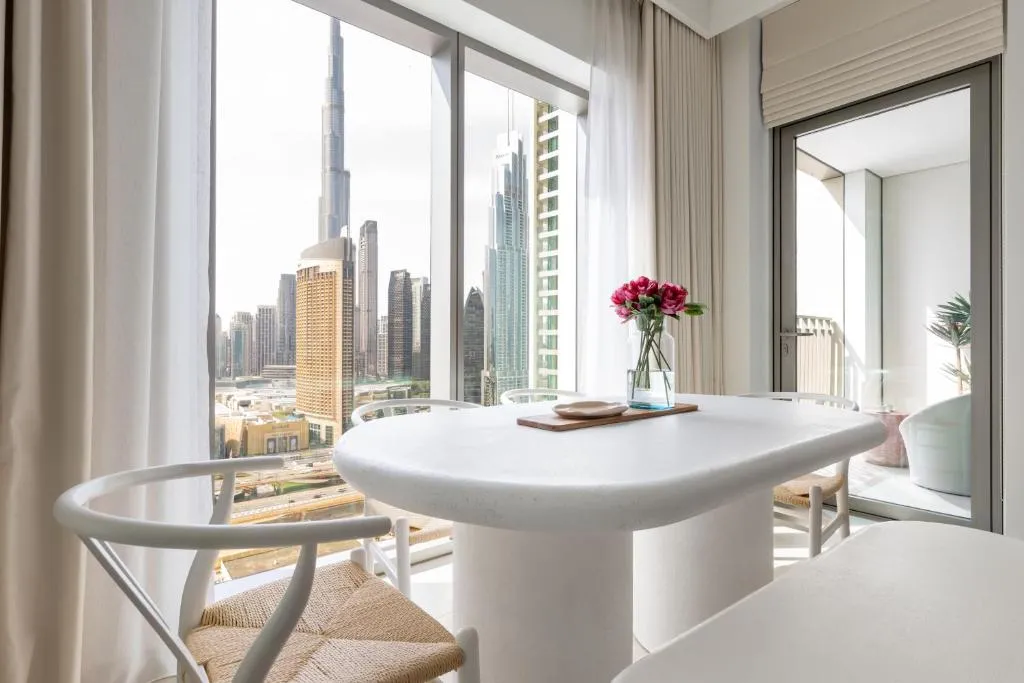 Burj View 2BR Walk to Dubai Mall - 3