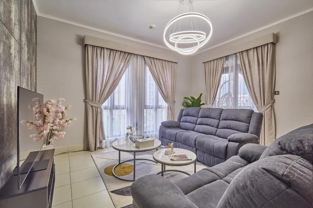 Burj view partial Al manzil 1BR heart & Soul old town Downtown Beside Dubai mall Burj Khalifa Golden Homes