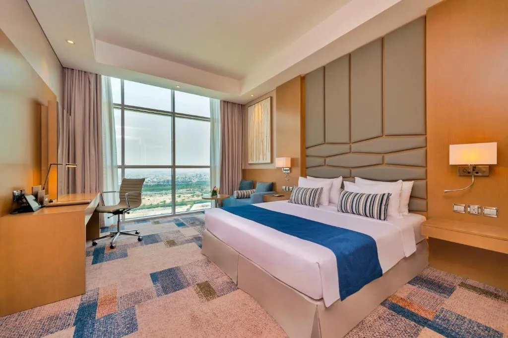Canal Central Hotel Business Bay - 3