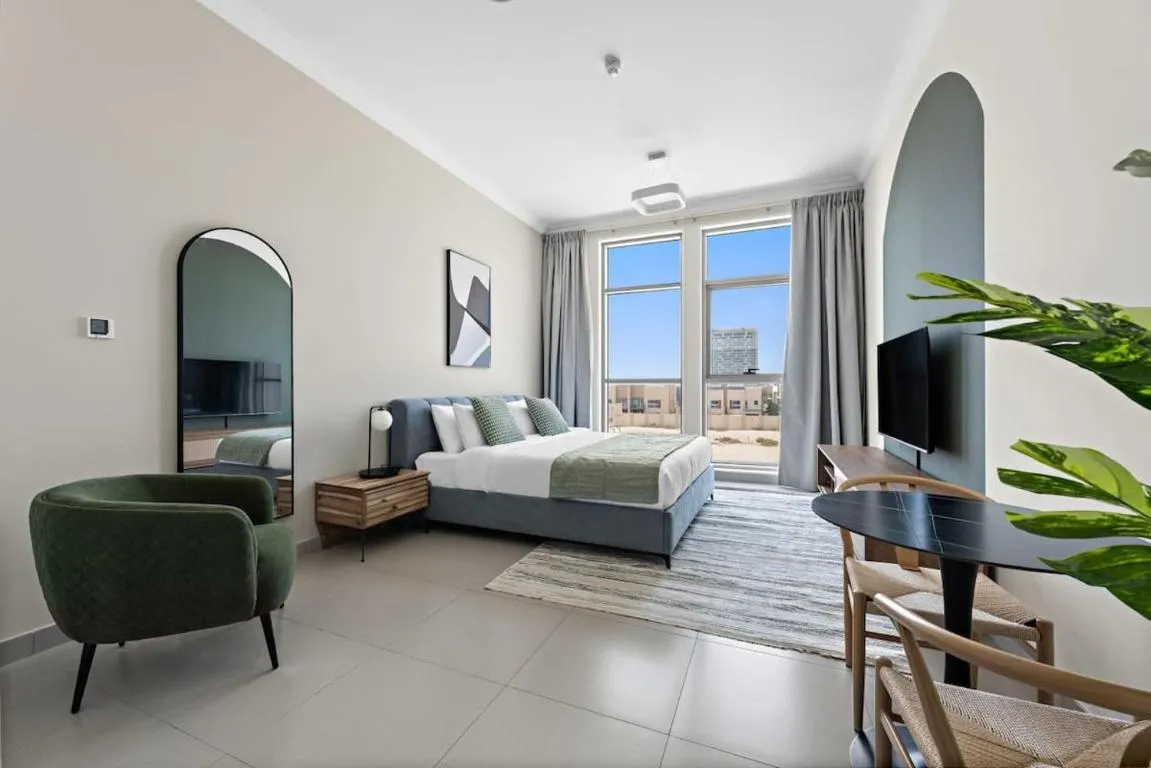 Chic Studio in Art Gardens Modern Living