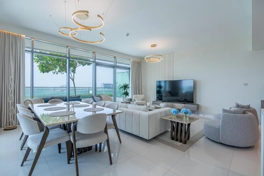 CitiHome-3BR Marina with beach view - 3