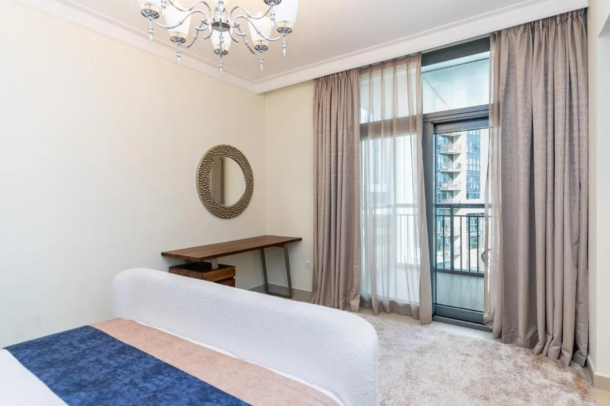 CitiHome- Modern- 1BR Creek Residence - 2