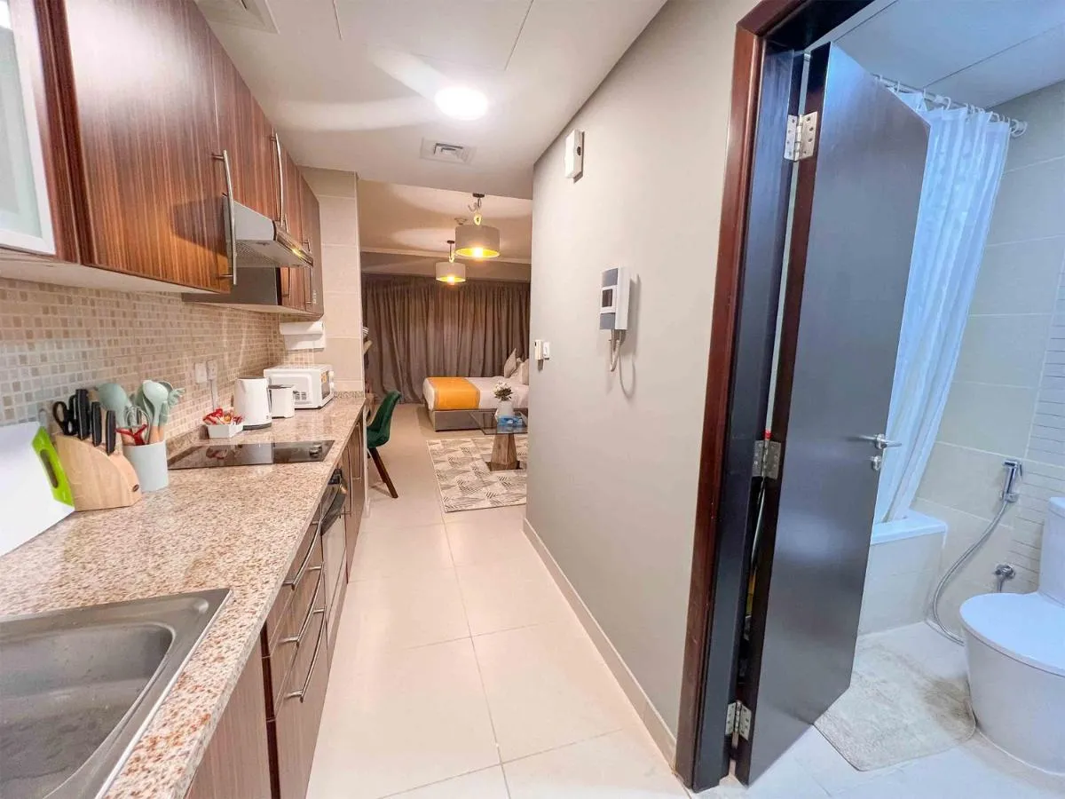 Cosmos Living Stylish Studio Near Marina - 3