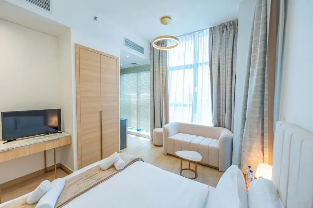 Cozy Circle !Enjoyable Yet Affordable Studio Apartment! - 2
