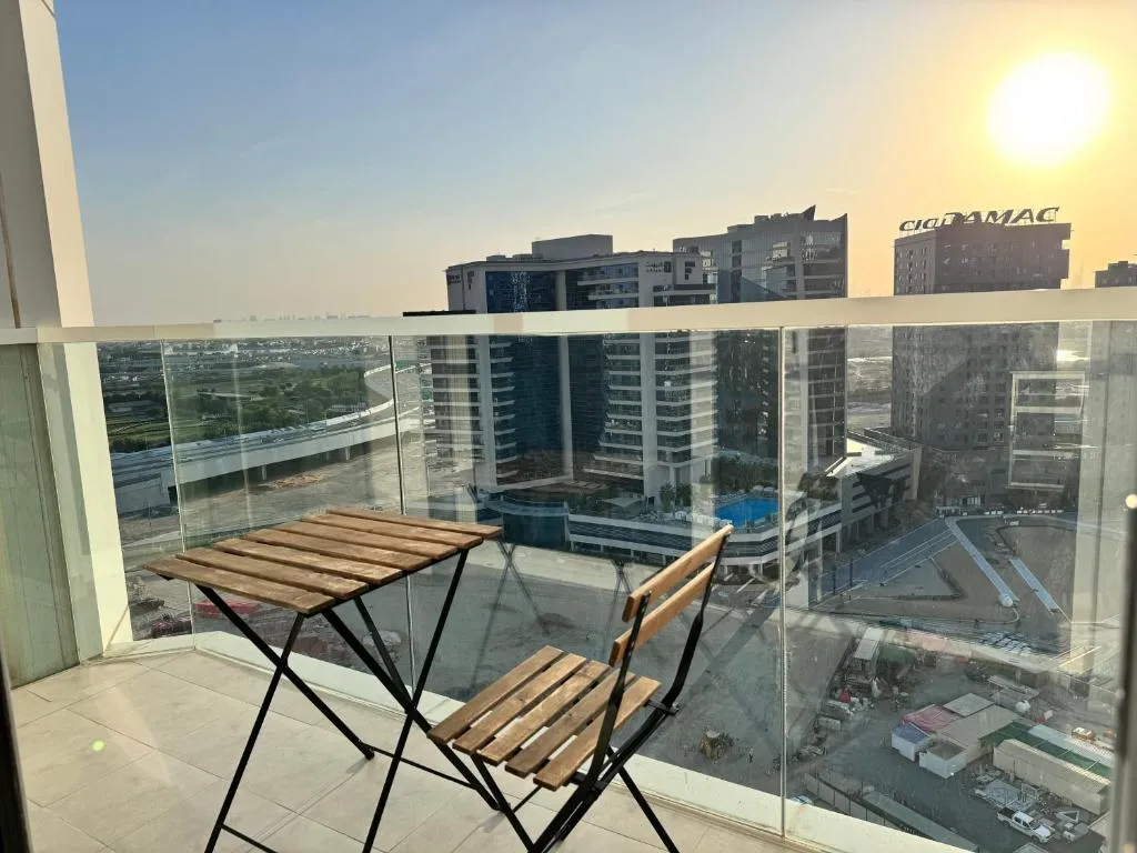 Cozy,Spacious, AG tower, Business Bay, Dubai - 3