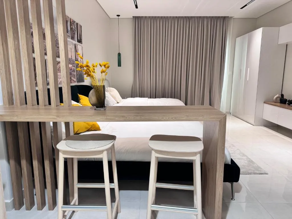 Cozy,Spacious, AG tower, Business Bay, Dubai