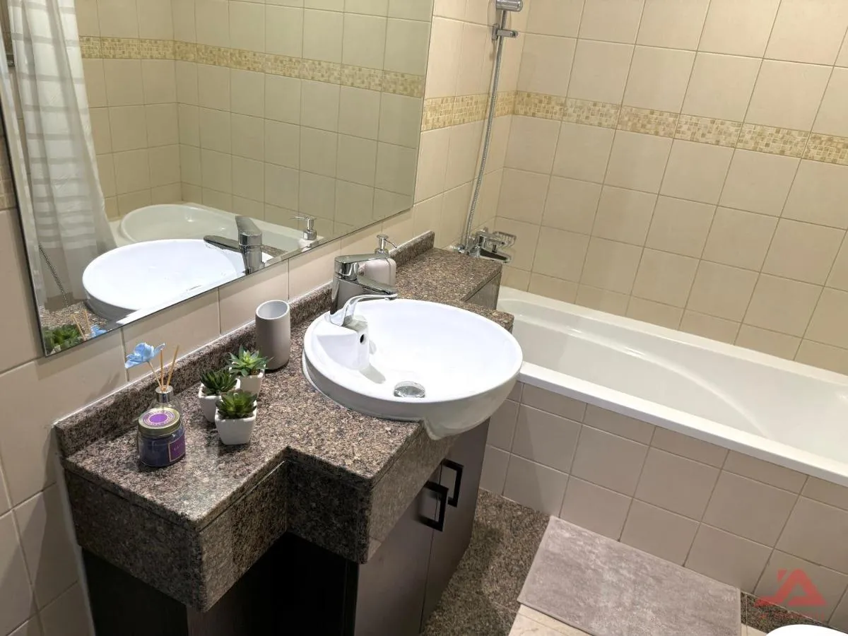 Cozy Studio in West Bay Central Tower, Dubai Marina - 3