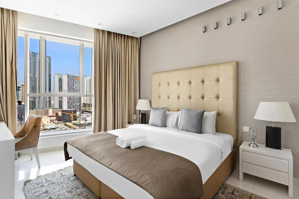 Designer 1BR near Burj Khalifa - 2