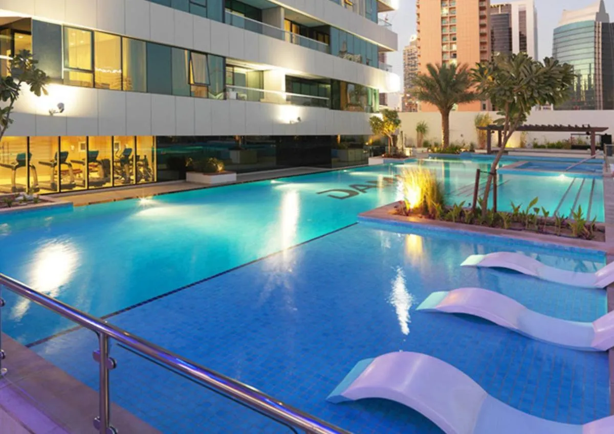 Downtown Ultra Luxury – 5 star Hotel Facilities- 15 min walk to Dubai Mall - 2