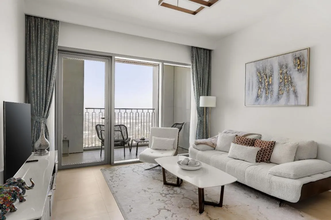 Downtown luxury 2 bedroom apartment, 2min walk from Dubai Mall