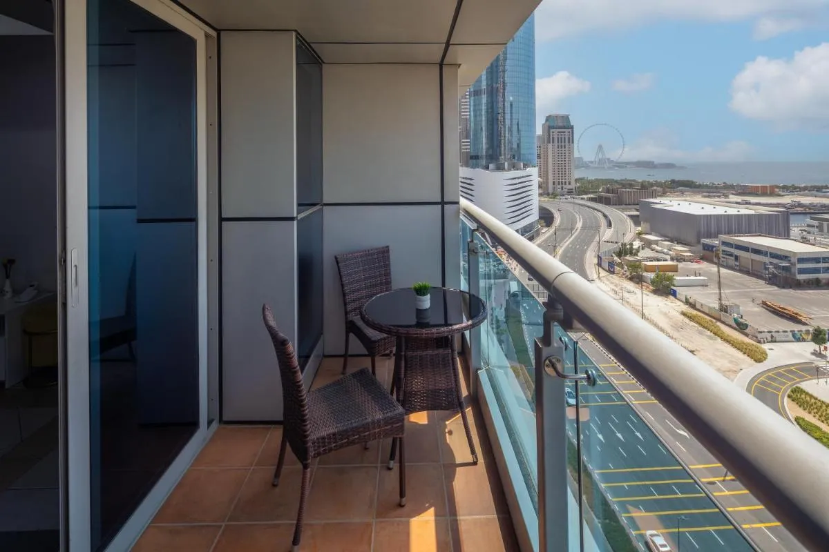 Dubai Marina View,Central Location,Public Transport access,Dwellingz - 2