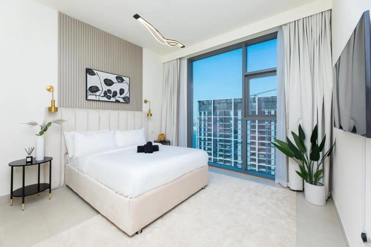 Elegance Above the Waters at Creek Rise Tower II - 2