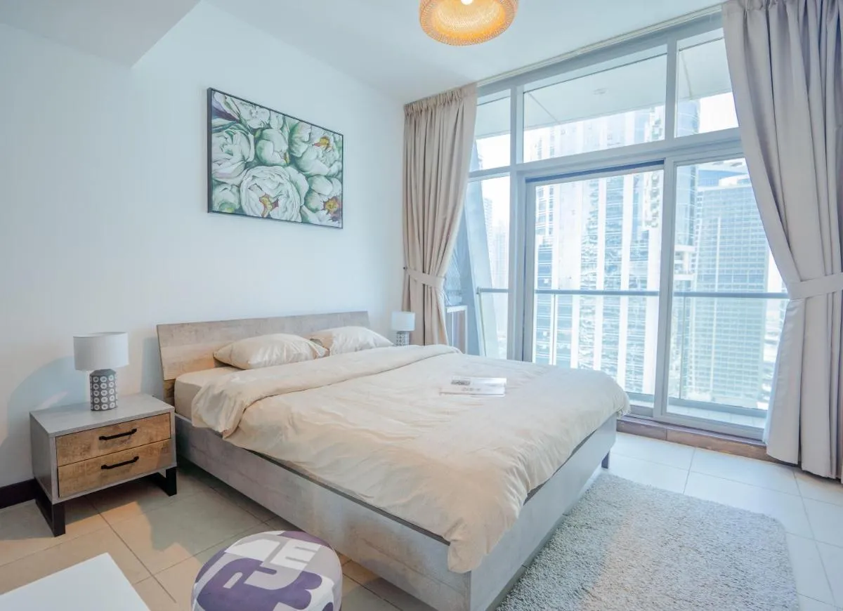 Elegant Condo in JLT near Metro with QBed, Pool, Gym, Fast Wi-Fi - 2