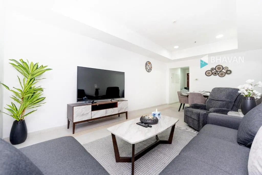 Elegant furnished 1BR Apartment in Princess Tower - 3