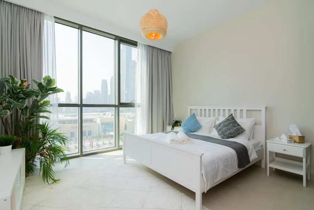 Elite Escape Holiday Home – 2 BHK Getaway with Burj Khalifa View and Dubai Mall Access – 1507 - 2