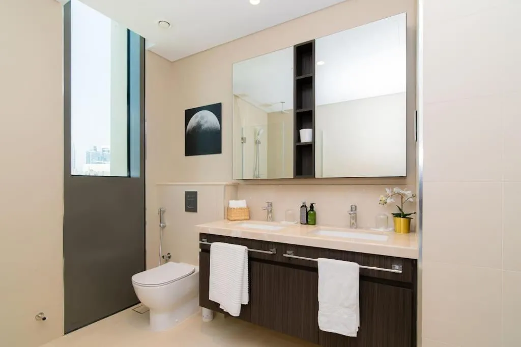 Elite Escape Holiday Home – 2 BHK Getaway with Burj Khalifa View and Dubai Mall Access – 1507 - 3