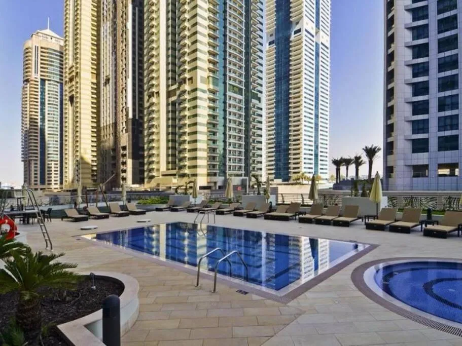 Elite Luxury – Spacious Entire Apartment in Princess Tower Dubai Marina - 2