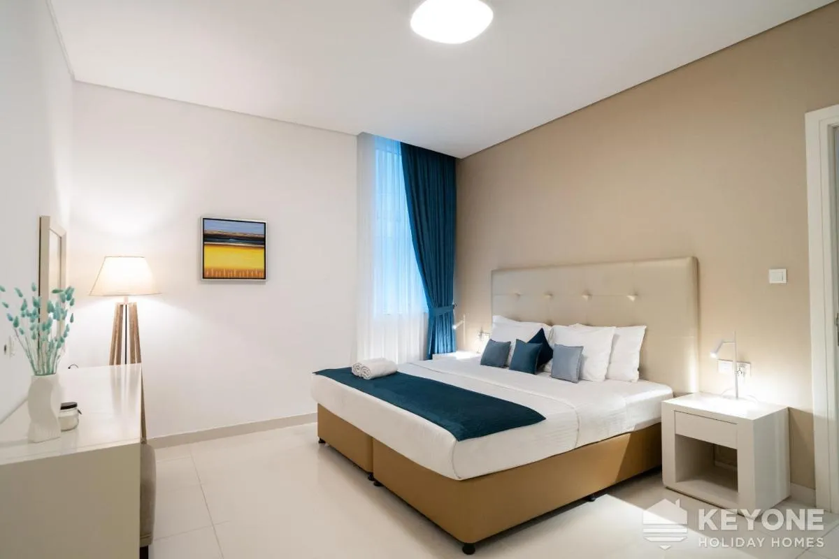 Exquisite One Bedroom at The Cosmopolitan - 2