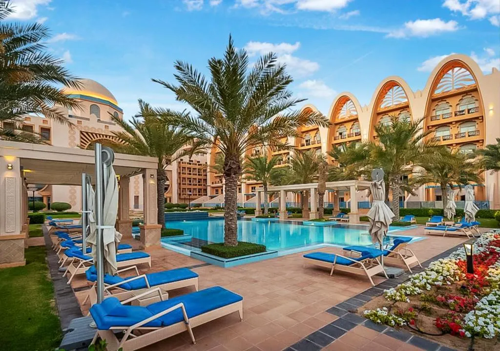 FAM Living – Private Beach Escapes in Palm Jumeirah - 3