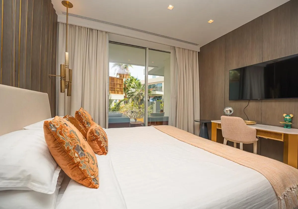 FIVE Palm Resort Luxury Living - 2